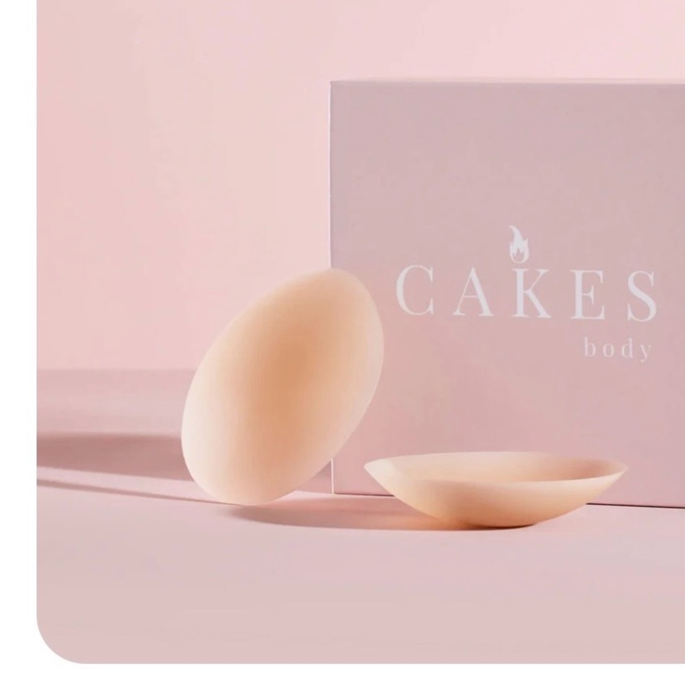 Cakes Body NWOT -Honey Tone/Size Plus (My size is Large) Cake Size (5x5)